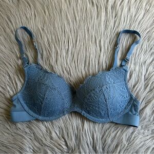 Lively Wirefree Lined Bra Womens Size 34A Wireless Floral Lace Back‎ Closure